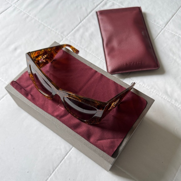 Etro Brown Sunglasses - Picture 2 of 11